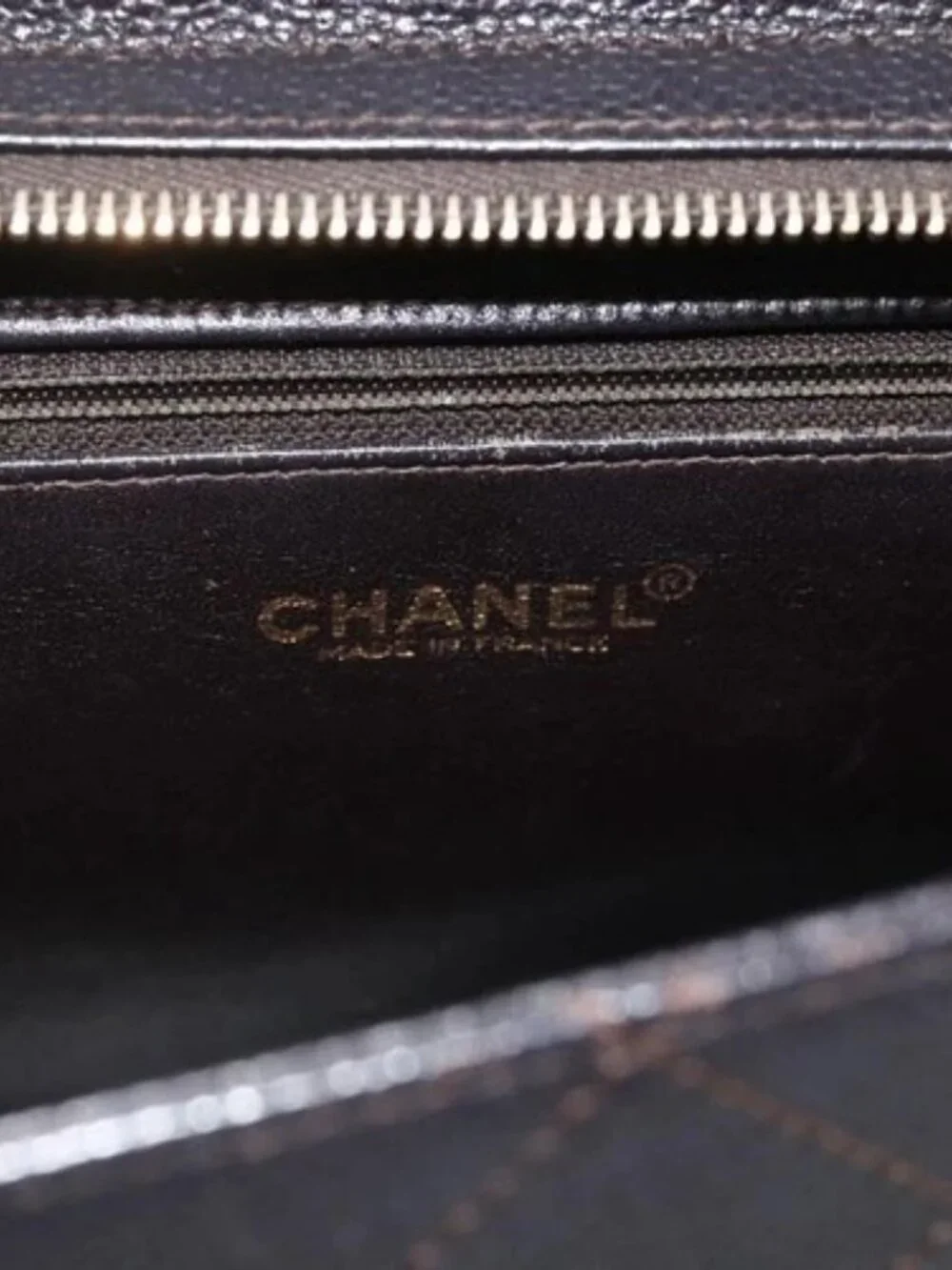 CHANEL Matelasse Tote Bag Grained Calf Skin Dark Brown Gold CC Auth 179241A